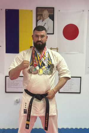 Вєтров Євгеній