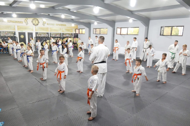 Catalin Mocanu Academy